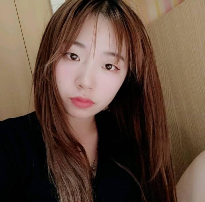 清纯兼职的学生